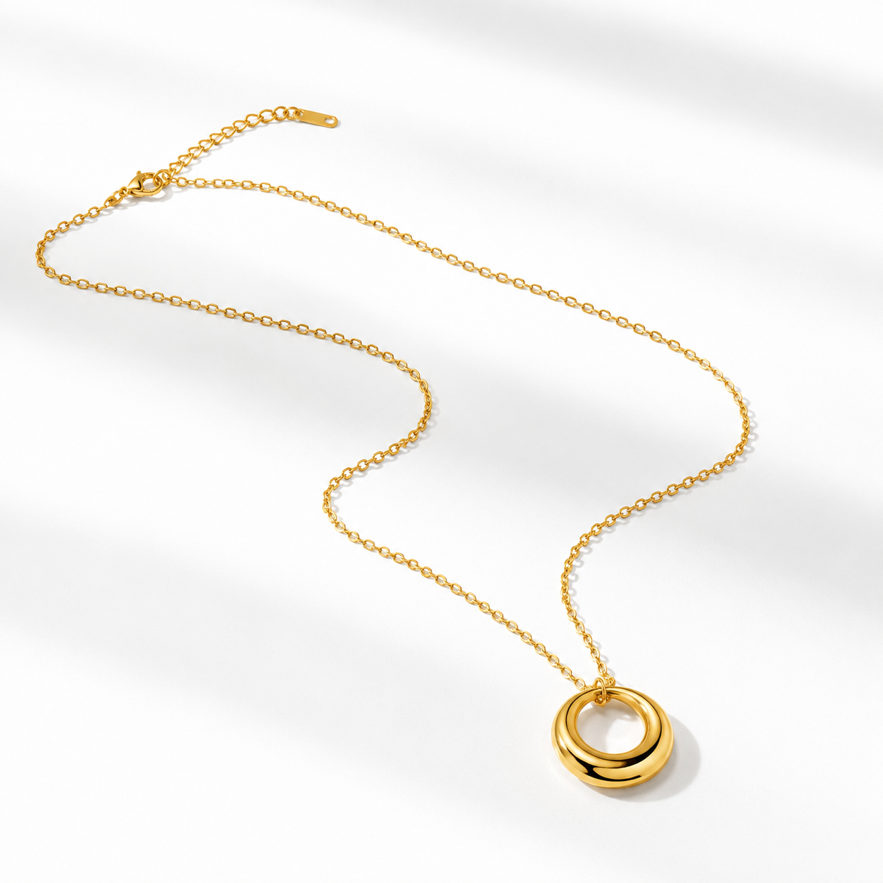 Oval Hollow Gold Necklace - SN603