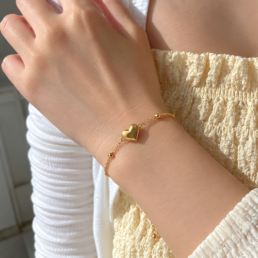 GOLD PLATED HEART WRAPAROUND BRACELET SN574
