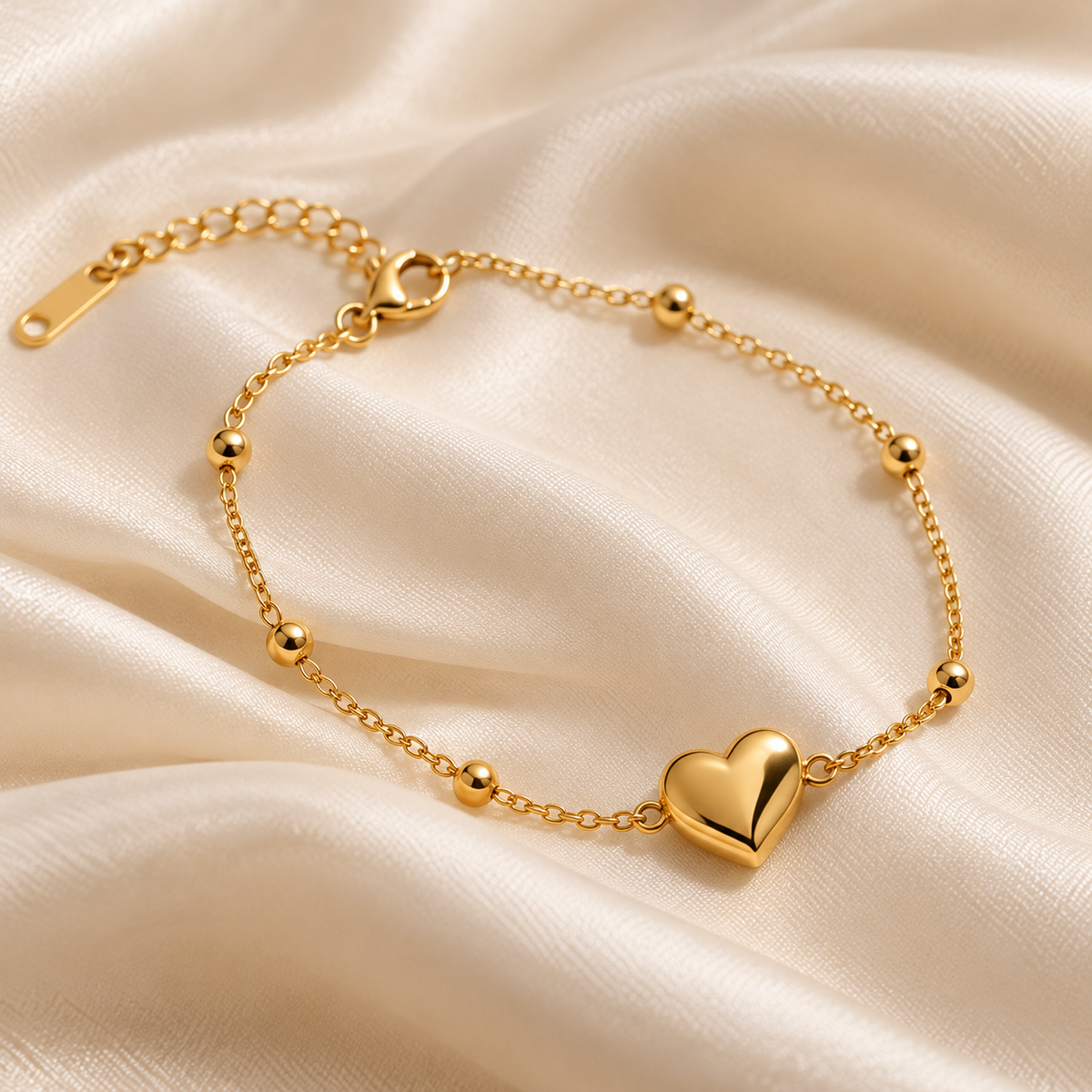 GOLD PLATED HEART WRAPAROUND BRACELET SN574